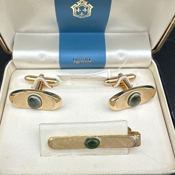 Vintage Swank Beaux Arts Jade Cufflinks & Tie Bar Set Gold‑Tone Genuine Jade - Picture 1 of 3